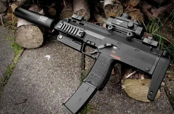 世界十大冲锋枪之黑克勒科赫hkmp7冲锋枪
