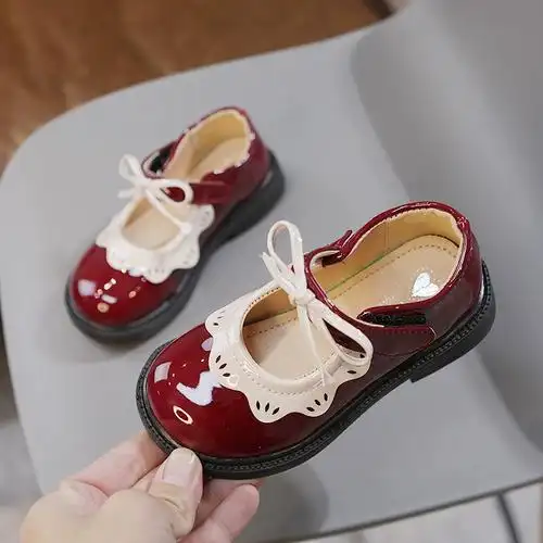 2024春季新款子时尚英伦学院风女孩宝宝洋气儿童公主单鞋女童皮鞋