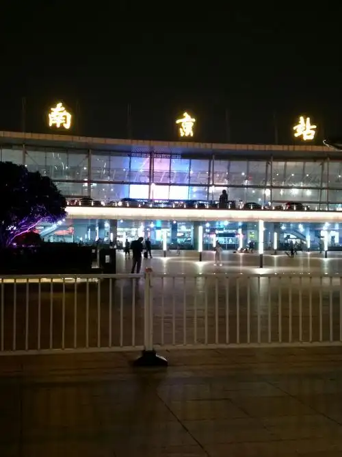 南京火车站夜景