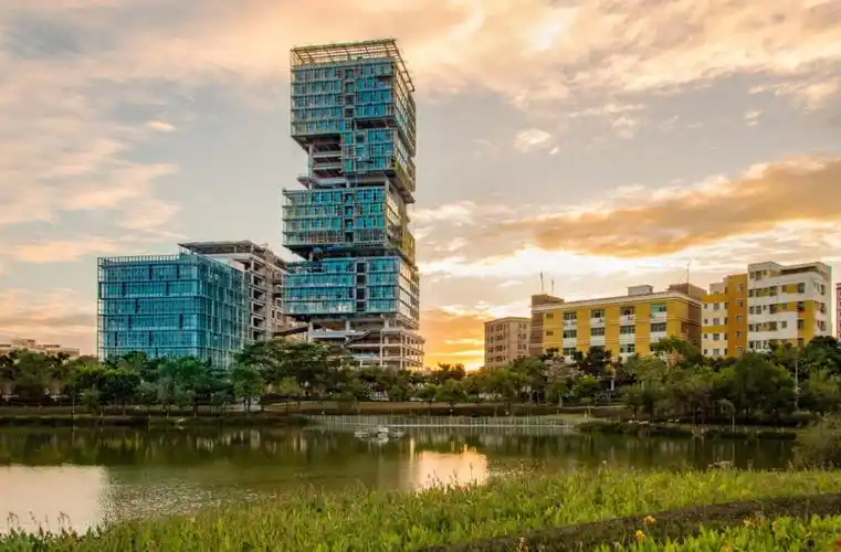 坪地"未来大厦",穿上"新外套"