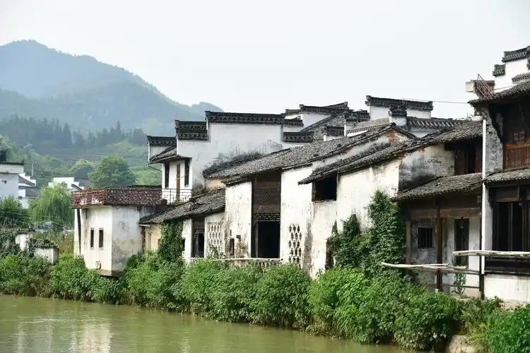 安徽省黄山市徽州区皖南古村落呈坎八卦村