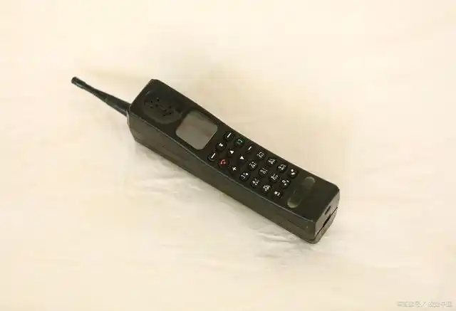 第一代手机,大哥大