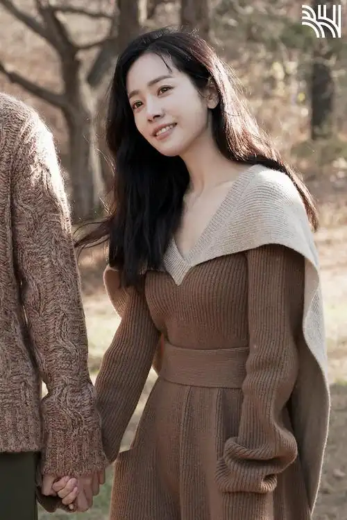 韩志旼杂志花絮照片这真是82年的嘛