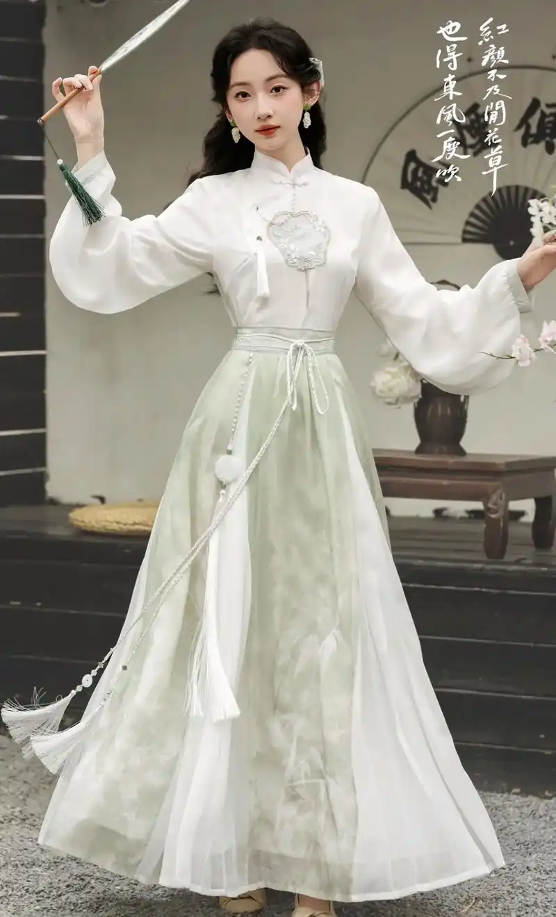 新中式古风仙气改良汉服～小众高级感汉服元素上衣半身裙套装来咯～真