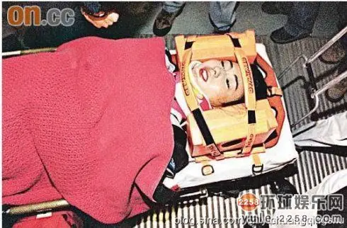 乐嘉意外睾丸撕裂 冯绍峰被马压晕画面曝光(图)