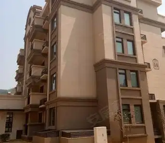 精装少住带车位 保养好 元宝全明三居 随时看,鲁商蓝岸丽舍(曦园)二手