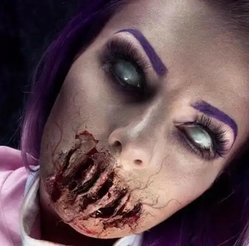 澳女模打造超恐怖万圣节妆容血腥逼真如梦魇组图