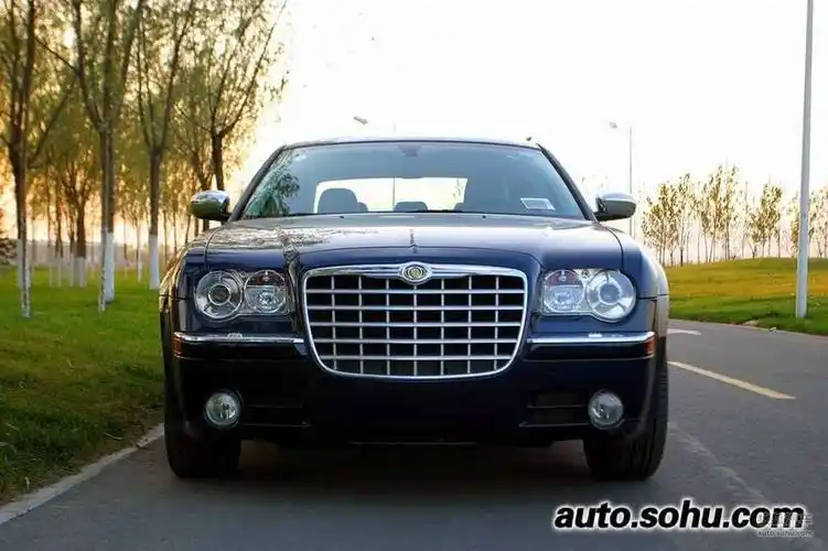 克莱斯勒汽车报价及图片