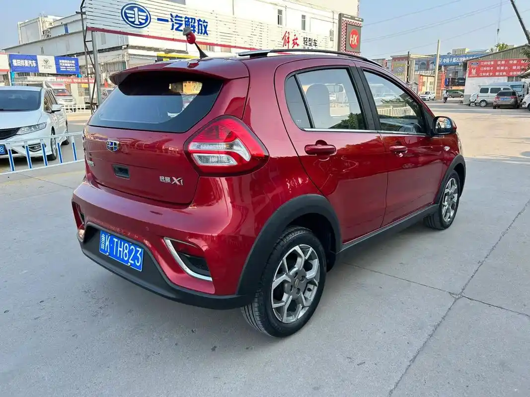 自动挡小车 吉利远景x1,正经自动挡小车,个人一手车,实表3万公里