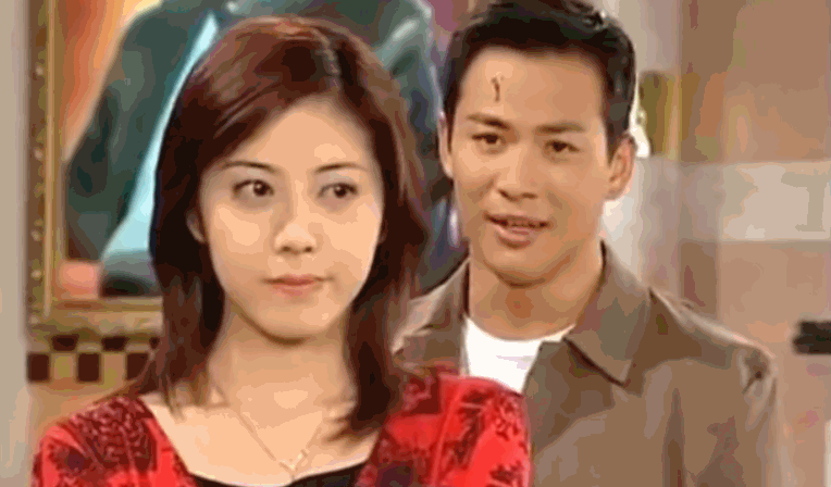 世间路——沈雅芳出道的第二年,韩瑜开始尝试现代造型,一头朴素的中