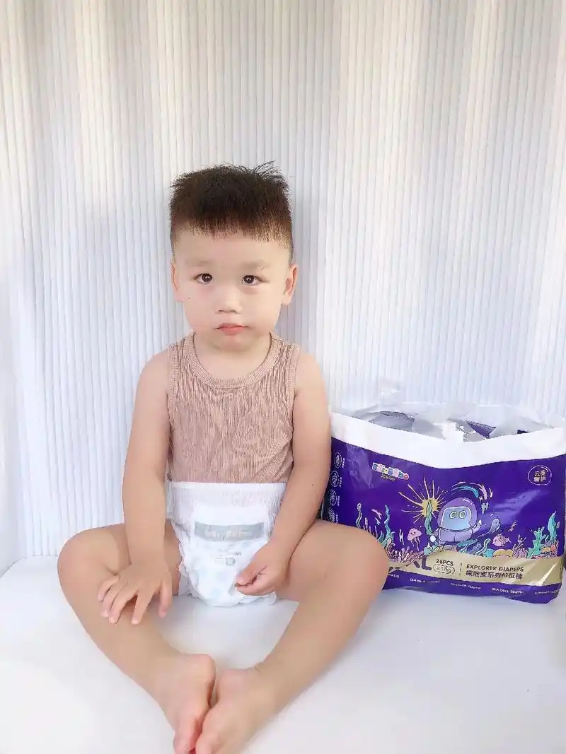 给孩子用了这款尿不湿后红pp消失了～这个牌子的尿不湿质量很好 - 抖