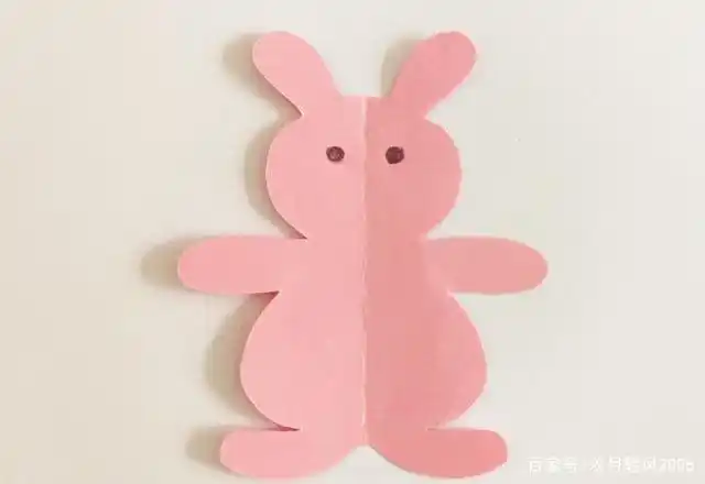 幼儿小手工,剪纸小动物教程,用彩色卡纸剪几个可爱的小兔兔