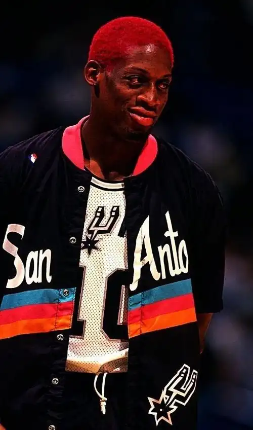 19岁新秀成翻版罗德曼波波调侃因高薪不想退休没人下注马刺夺冠