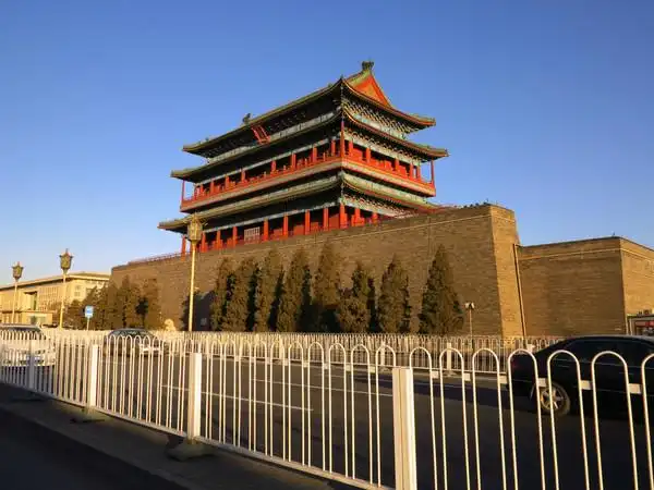 老北京的象征--前门大街