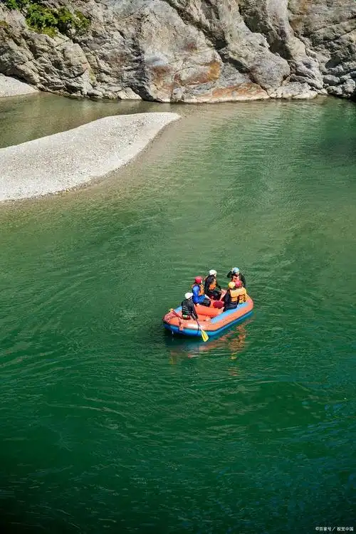 南阳十大避暑旅游景点,夏天旅游凉快的地方,周边一日游好去处