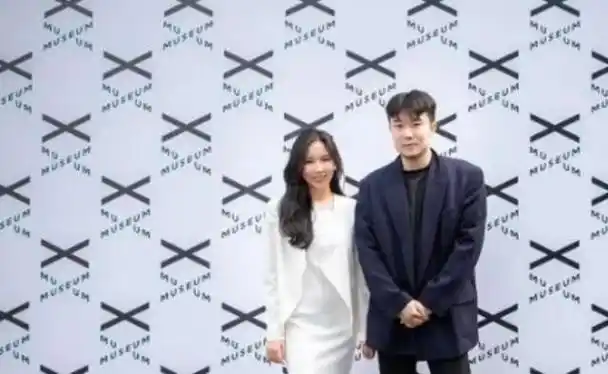 事业有成,兴趣广泛,备受羡慕,但关于谢其润的爱情之路却显得有些曲折.