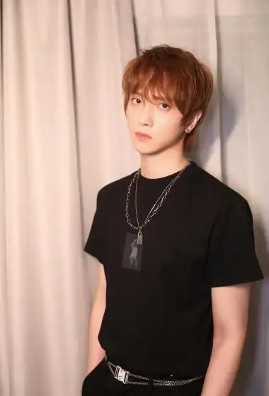 演员于斌夏日帅气写真44