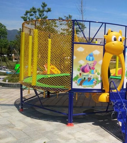 广场儿童游乐园