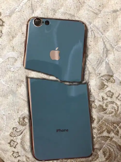 求大神帮忙把图片p成两段 剪断样子 谢谢