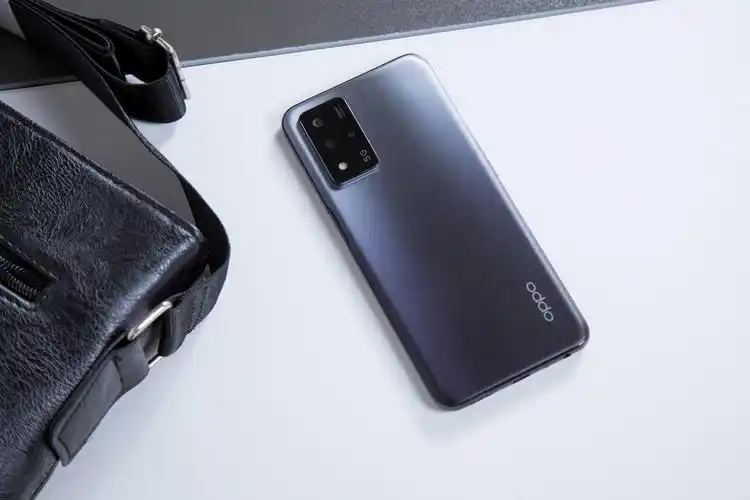开箱新版oppo a93!
