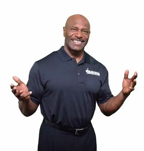 健美老将李·哈尼:美国现在有一个病态的年轻人社会