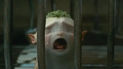 捉妖记:小胡巴被卖,关在笼子里看着爸妈离开,哭得让人好心疼