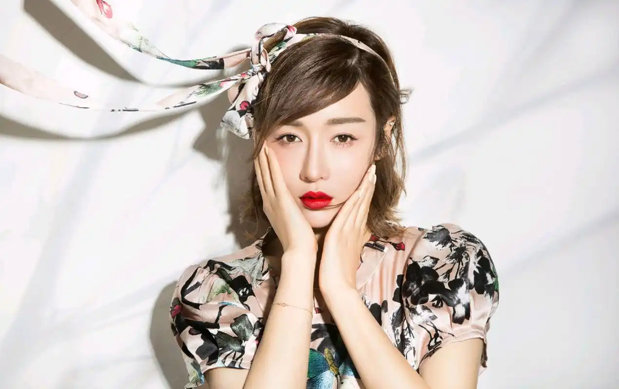 她是最干净的女演员,出道19年零绯闻,嫁著名童星,被称古装女神