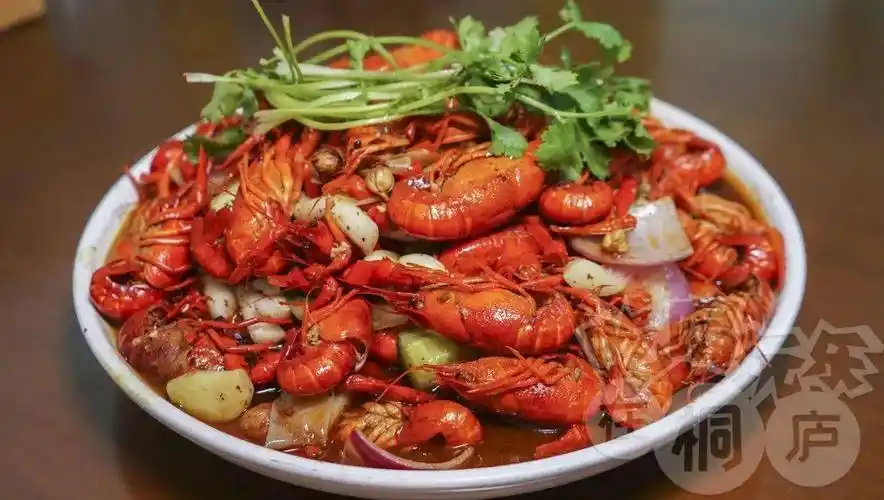 68元抢小龙虾2斤 烧烤套餐!桐庐这家龙虾馆怪好吃得嘞!