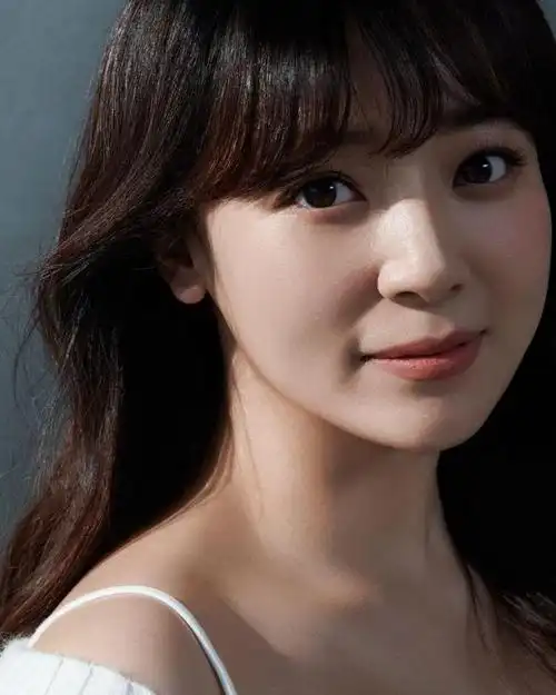 青年歌手寇丹新歌阳光正好首发致敬经典温暖你我