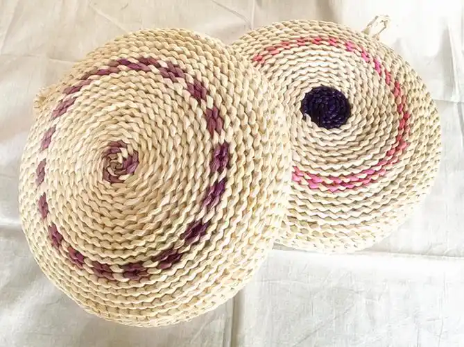 环保草编蒲团玉米皮飘窗垫瑜伽草垫汗蒸坐垫手工编织日系茶楼猫咖