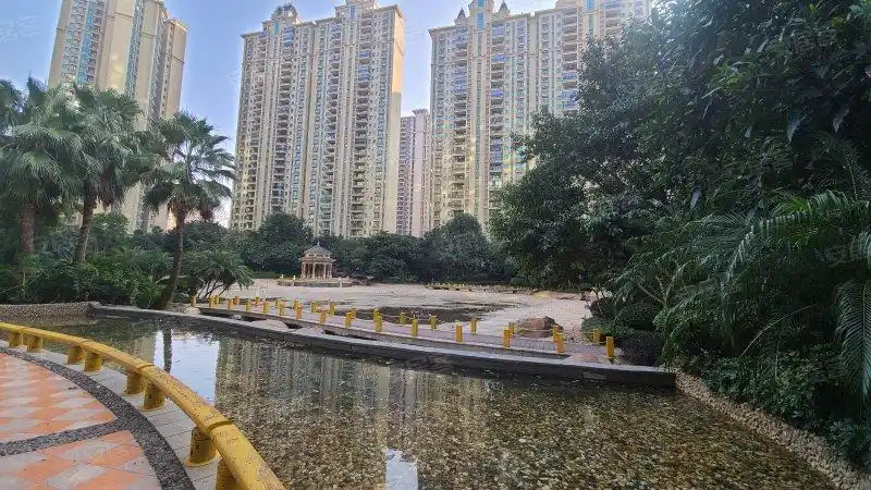 恒大御景湾,北部湾大道中段99号-防城港恒大御景湾二手房,租房,房价