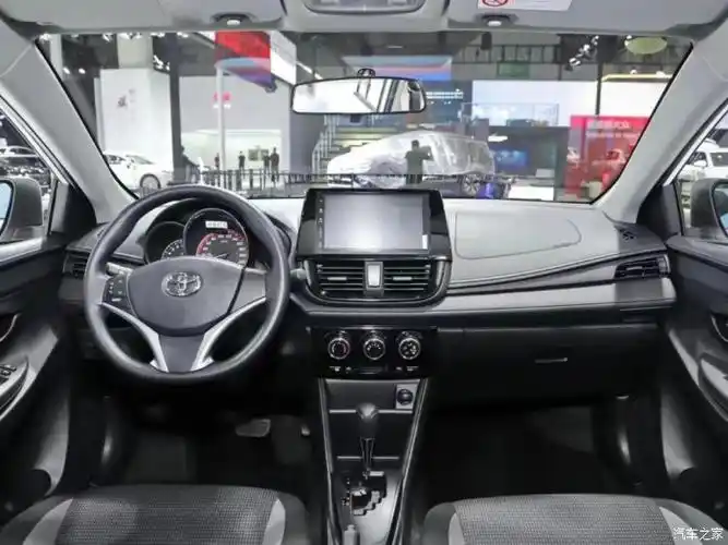 一汽丰田威驰内饰方面