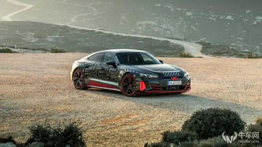 带quattro的奥迪电动性能车来了!