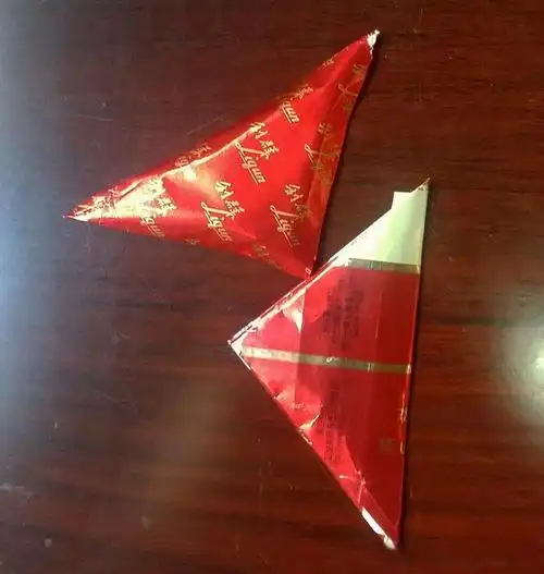 小时候玩过扇烟盒纸的,请举手