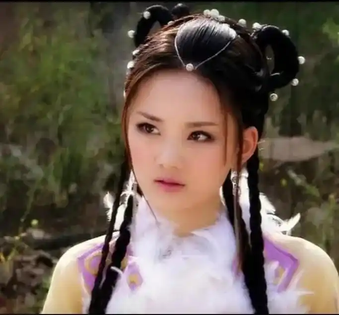 还记得演员馨子在《活佛济公系列1.2.3部.》的玉兔精白雪嘛 - 抖音
