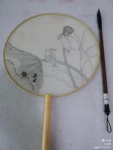 手绘团扇的趣味