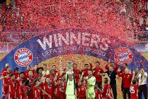 足球——欧洲超级杯:拜仁夺冠(5)