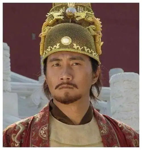 必然无法制约"马背上"的藩王皇叔,竟然没有为朱允炆留下属于自己的"