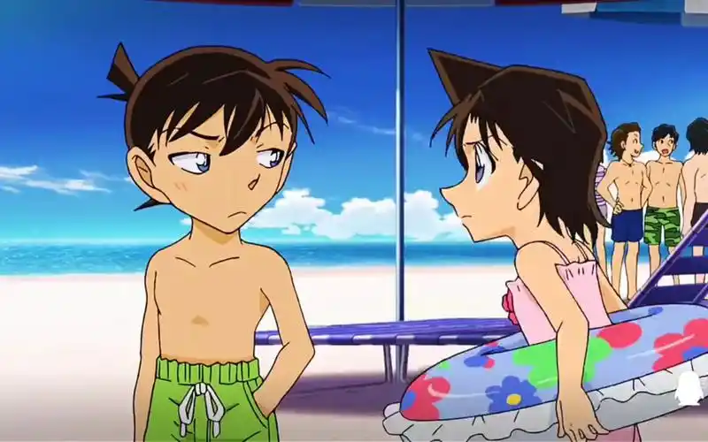 小时候的新一和小兰真的不要太可爱.