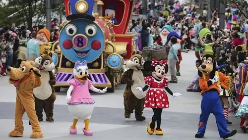 累晕,被暴打,脑震荡,动漫人偶演员有多辛酸?_迪士尼