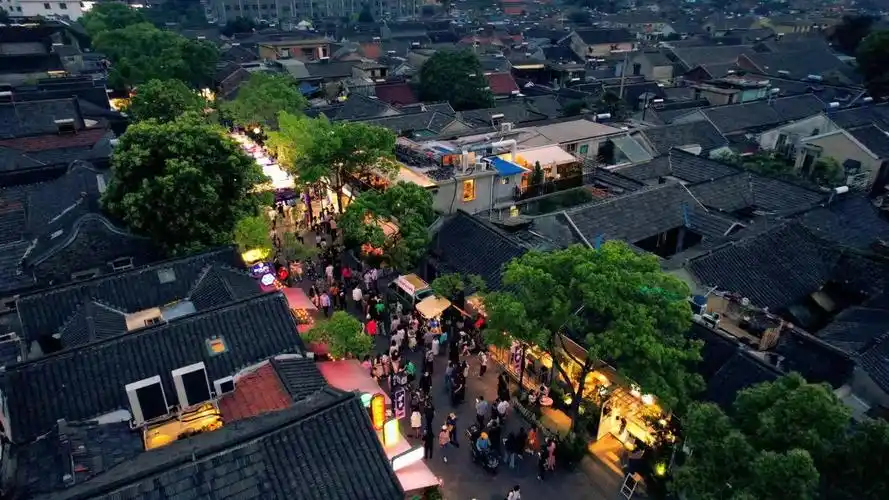 江苏扬州产城人文深度融合重塑新生古街花样青春