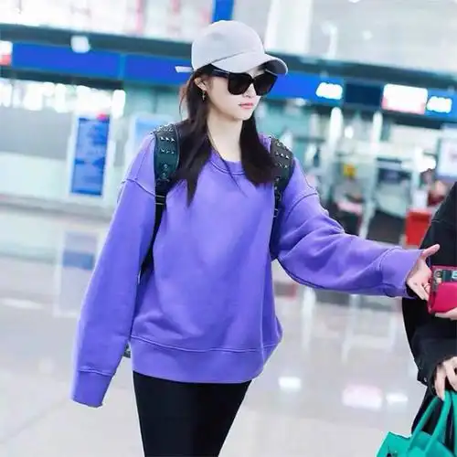 关晓彤明星同款紫色卫衣女秋冬新款机场街拍宽松圆领纯色ins上衣