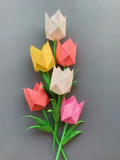 🌷郁金香折纸 超美郁金香折纸教程来啦!