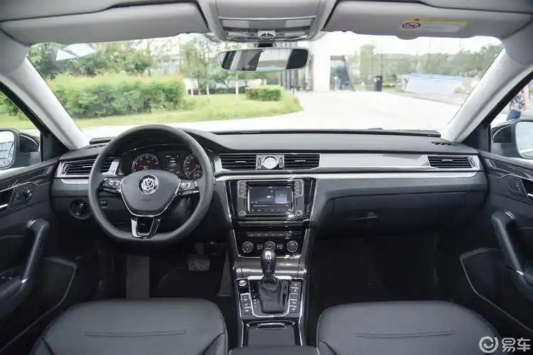 【帕萨特2017款380tsi 双离合 御尊版内饰全景正拍汽车图片-汽车图片