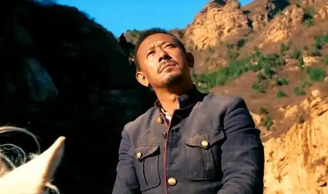 8,姜文与他的《让子弹飞》,究竟讲了个怎样的故事?_黄四郎