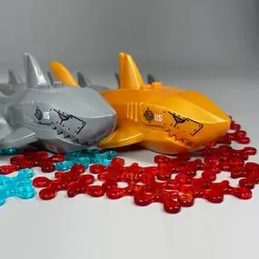 moc小颗粒积木 海洋动物 巨齿鲨 机械大鲨鱼 儿童拼装玩具 场景