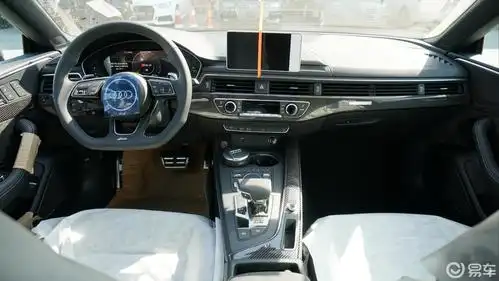 到店体验全新奥迪rs5 sportback(下:内饰篇)