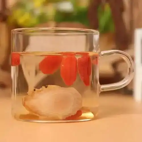 (2)西洋参枸杞泡水