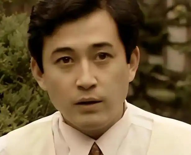 回顾王志飞张定涵:3天闪婚幸福至今,捐出礼金68万自己