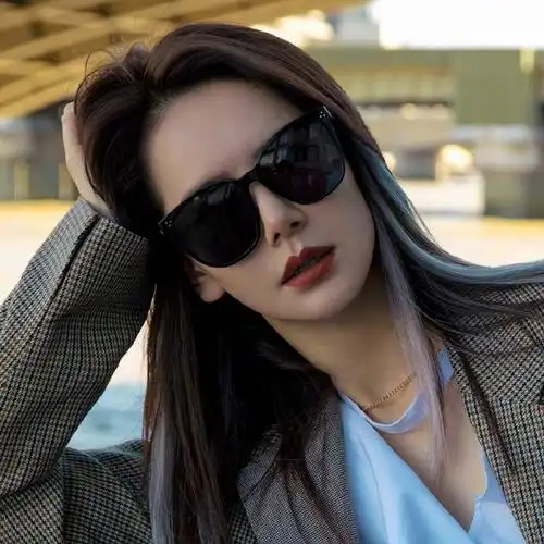 2021新款潮黑色大墨镜女潮高级网红街拍太阳镜韩版蹦迪装备眼镜酷